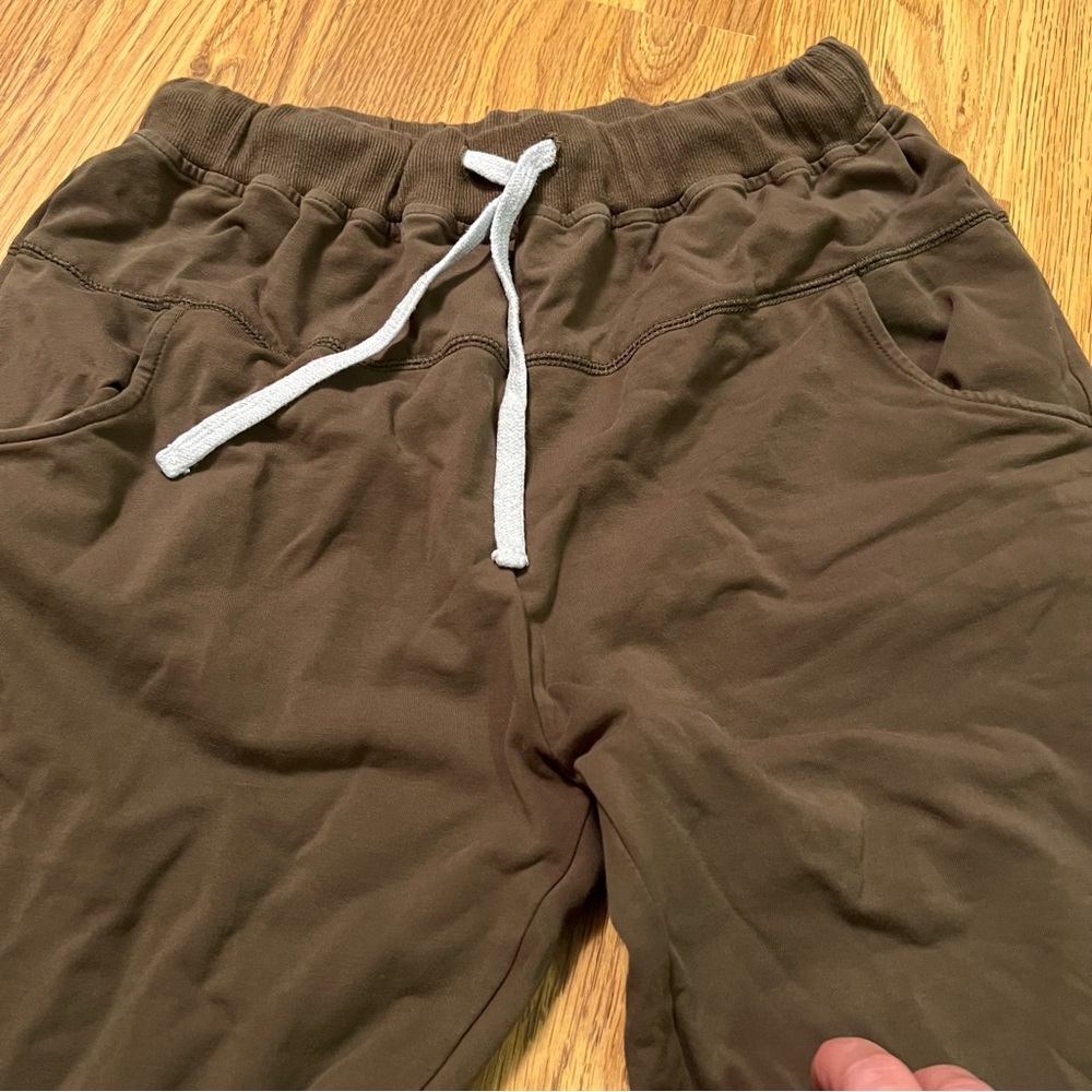 Brown Cotton Blend Pants. - Picture 5 of 8